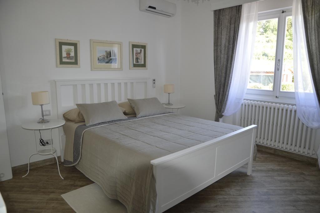 Villa Dei Sogni Greve in Chianti Room photo