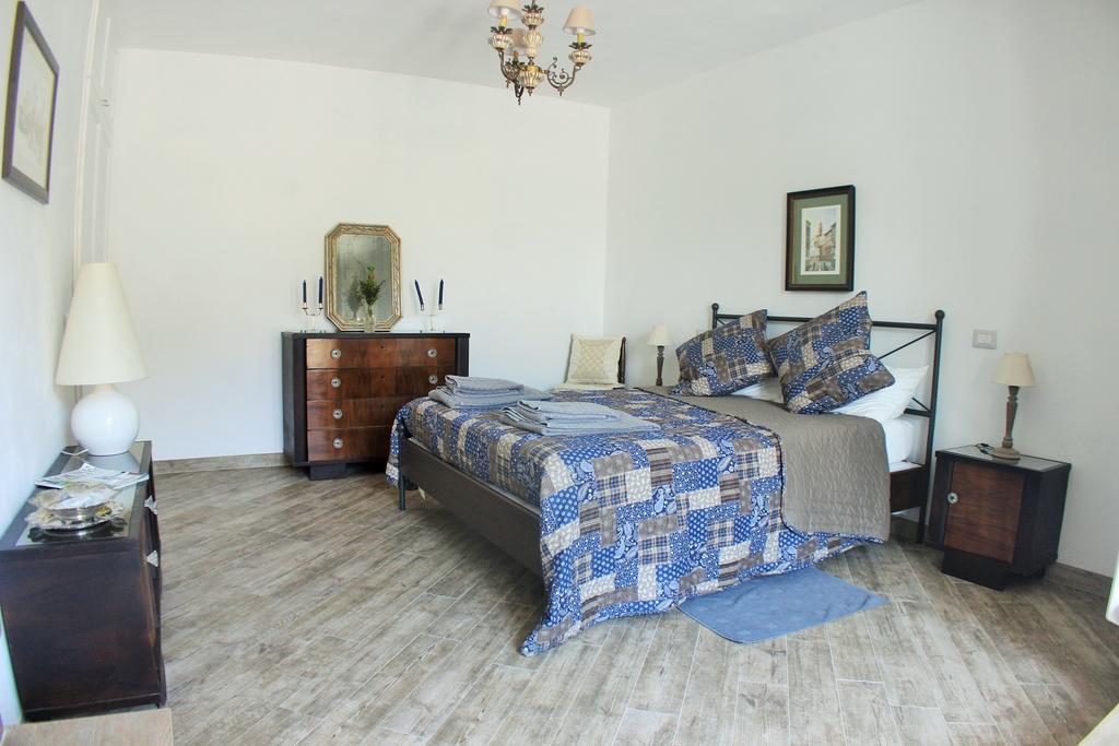 Villa Dei Sogni Greve in Chianti Room photo